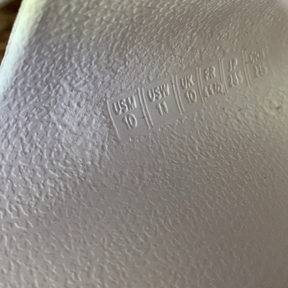 Adidas slides - Picture 10 of 10